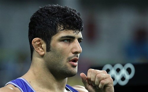 بیانیه فدراسیون کشتی در حمایت از علی رضا کریمی